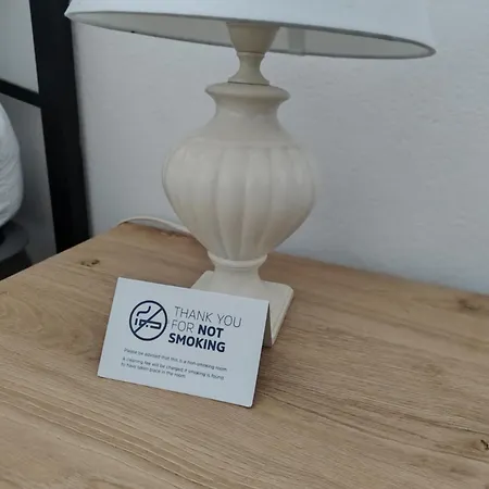 Katia's Quiet Little Appartement Marina di Massa