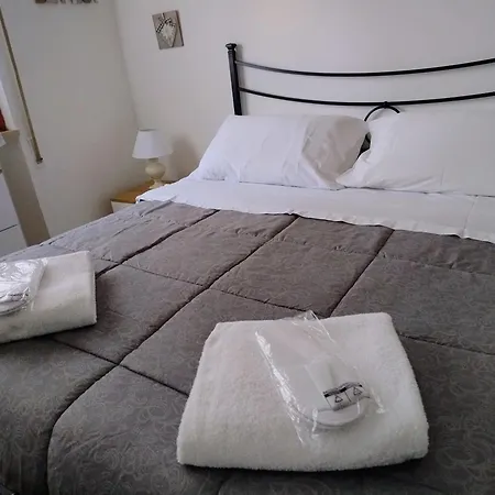 Bilocale Climatizzato A 850m Dalla Casa Katia Apartment
