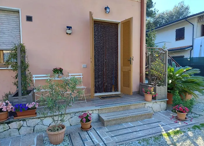 Katia's Quiet Little *