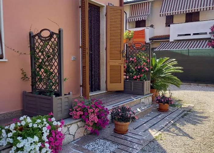 Katia's Quiet Little *